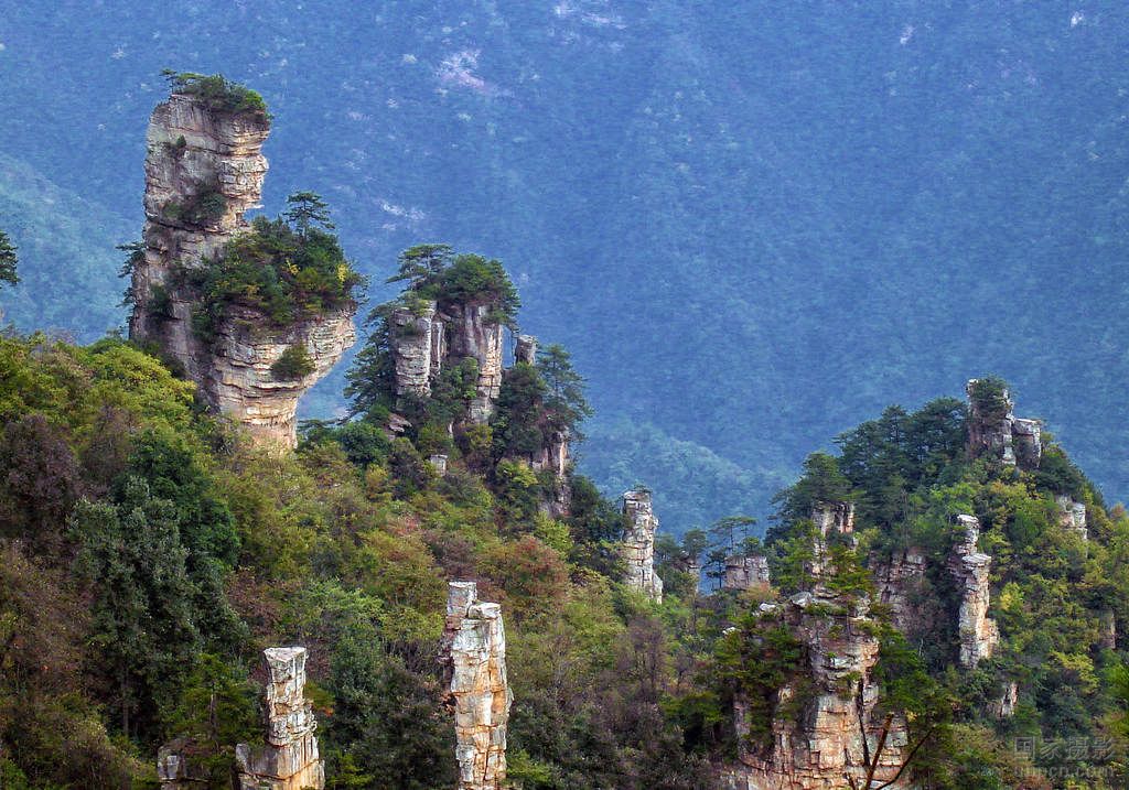 E1線：玻璃橋、袁家界、天子山、金鞭溪、天門山、夯吾苗寨、鳳凰古城湘西“精華之旅”品質(zhì)純玩4晚5日游